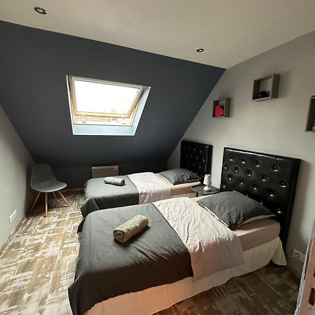 Loc'Apparts Beaumont-sur-Oise Exterior foto